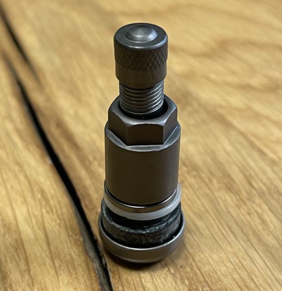 Ventil 11mm Anthrazit Matt